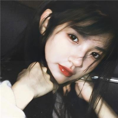 不是孤单一人2023